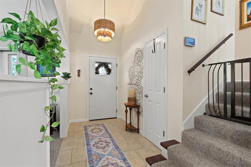 810 Crane Street Raymore, MO 64083 - Photo 4 of 53