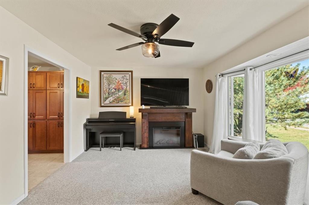 810 Crane Street Raymore, MO 64083 - Photo 5 of 53