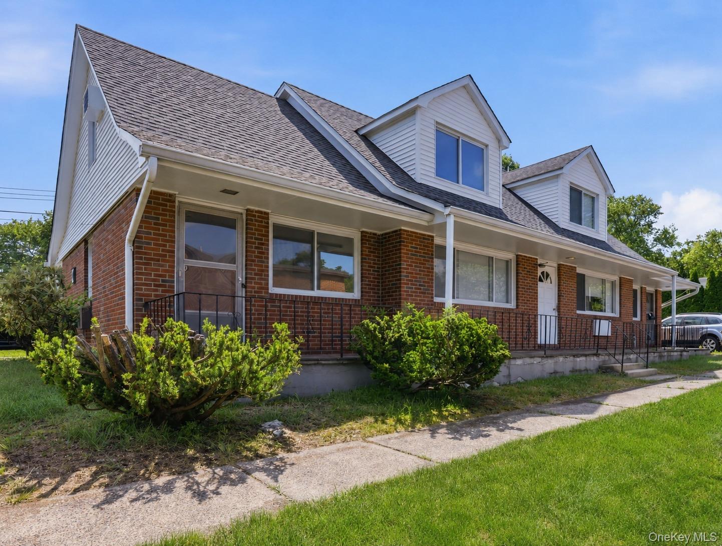 36 South Middletown Road, Unit 4 Pearl River, NY 10965 - Photo 1 of 5
