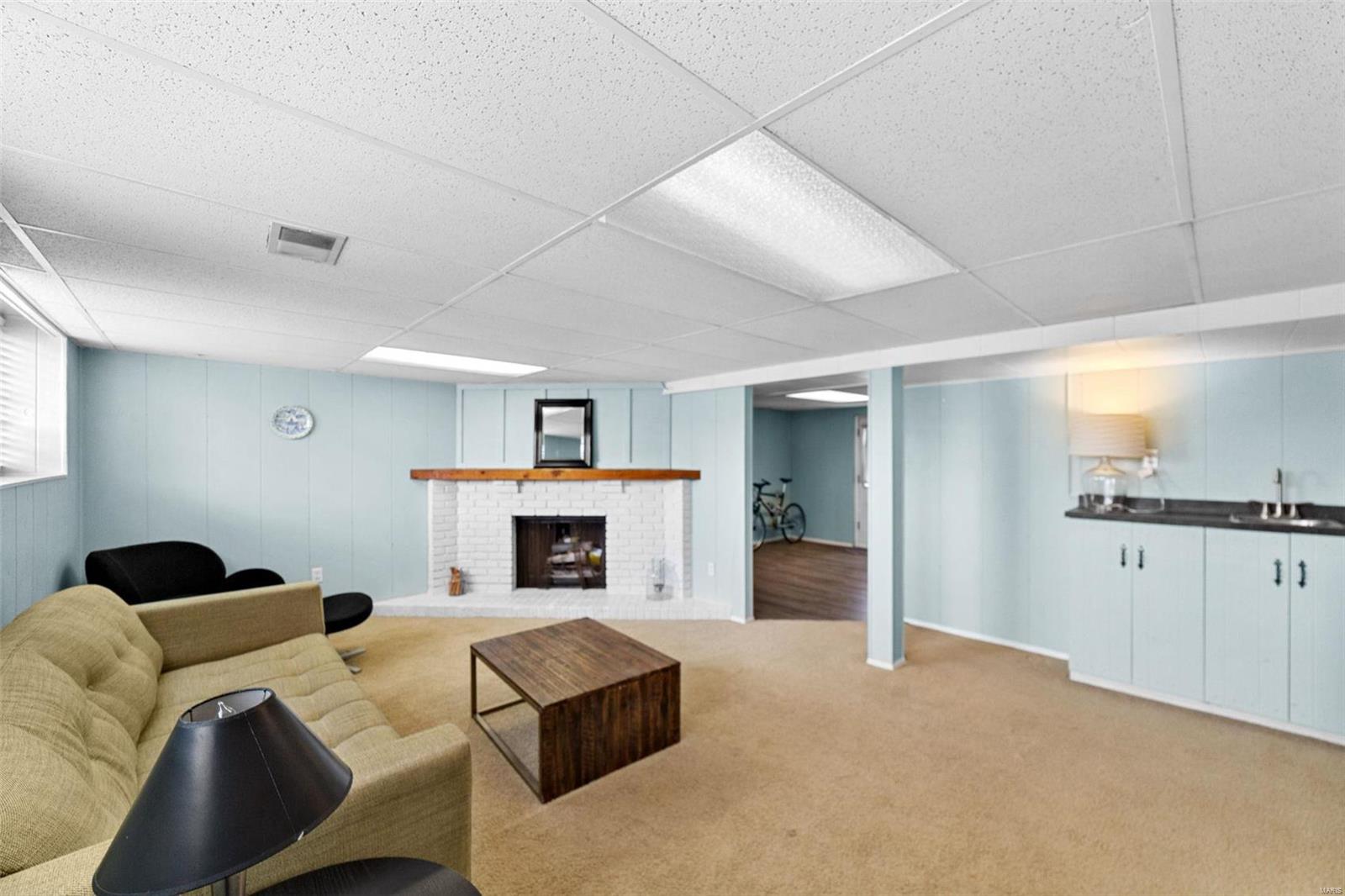 41 Hillcrest Boulevard Ballwin, MO 63021 - Photo 26 of 35