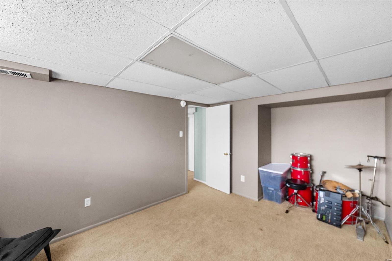 41 Hillcrest Boulevard Ballwin, MO 63021 - Photo 32 of 35