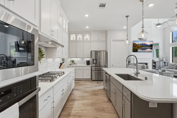 $925,000 | 25011 Oxbow Lake Lane, Spring, TX 77389