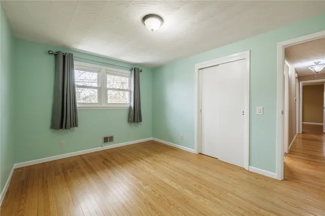 $189,900 | 15 Kennedy Circle, Irondequoit, NY 14609