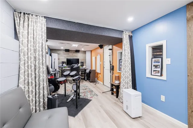 $189,900 | 15 Kennedy Circle, Irondequoit, NY 14609