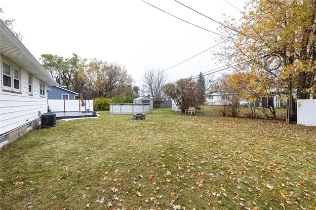 $189,900 | 15 Kennedy Circle, Irondequoit, NY 14609