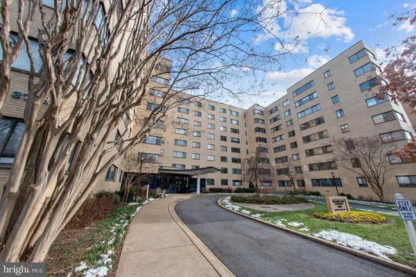 $349,900 | 3701 Connecticut Avenue Northwest, Unit 416, Washington, DC 20008