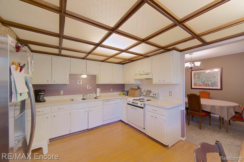 5476 Copley Square Road Grand Blanc, MI 48439 - Photo 9 of 35 5476 Copley 9.jpg