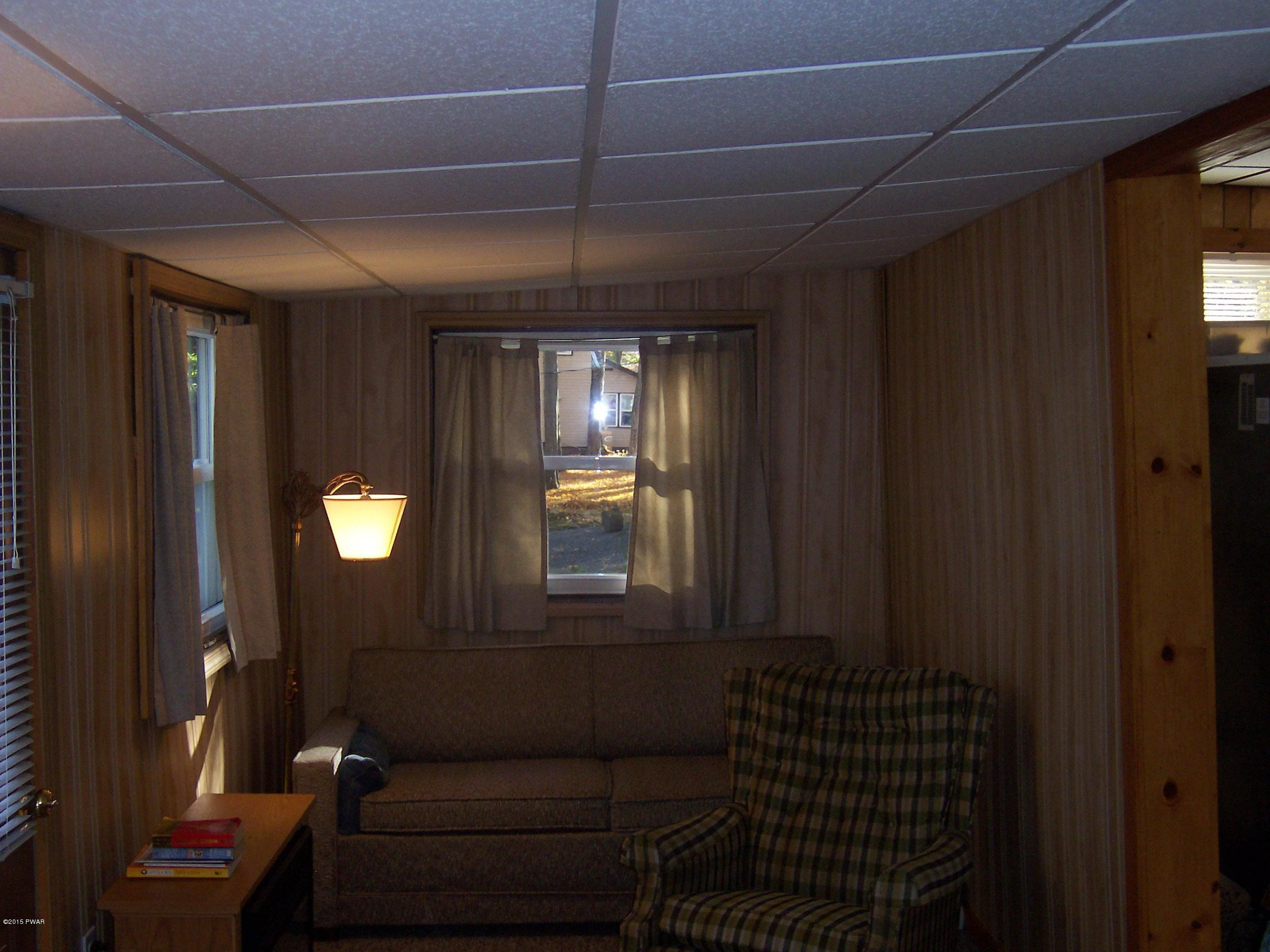 166 Ridgefield Point Road Greentown, PA 18426 - Photo 13 of 40