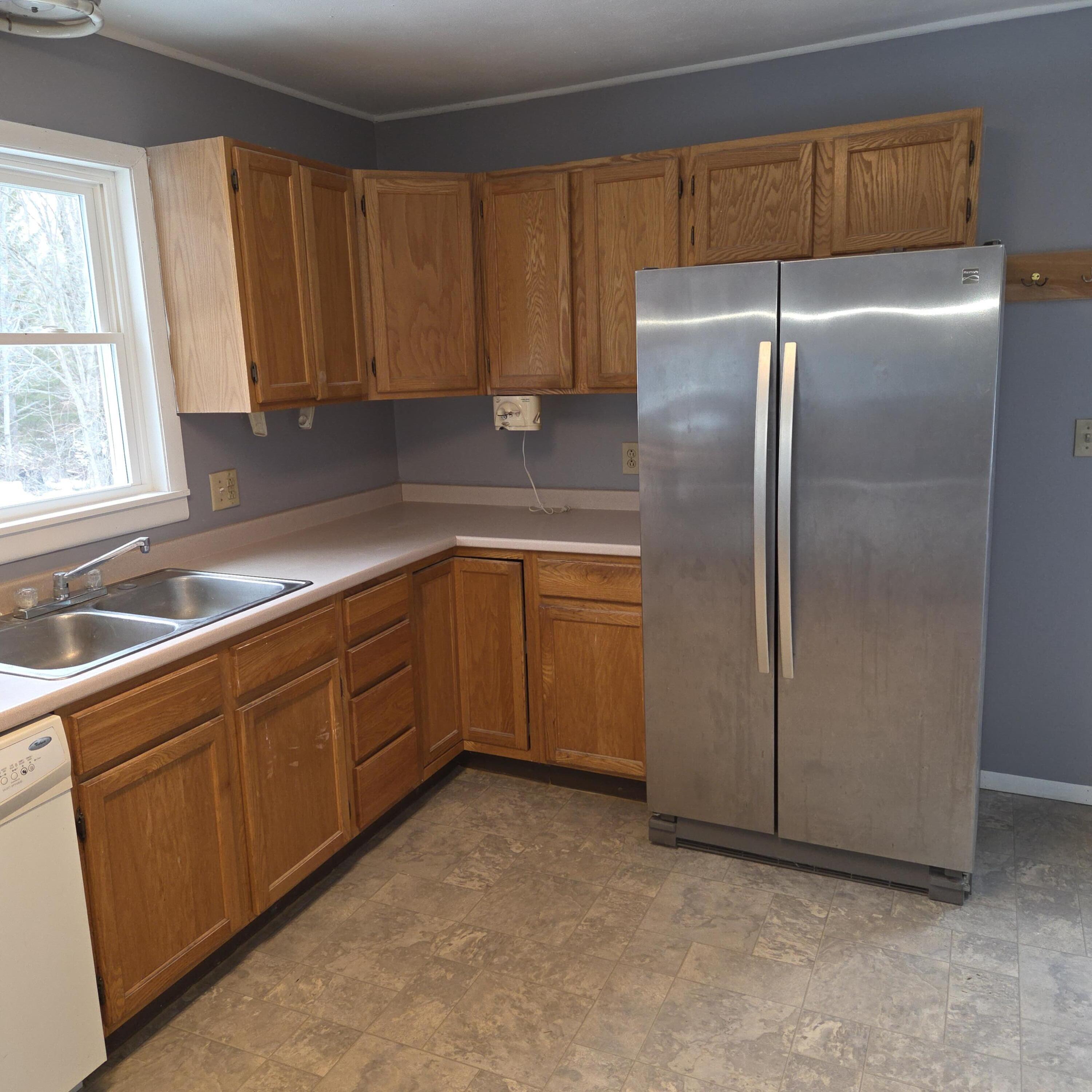 394 Transalpine Road Lincoln, ME 04457 - Photo 5 of 27