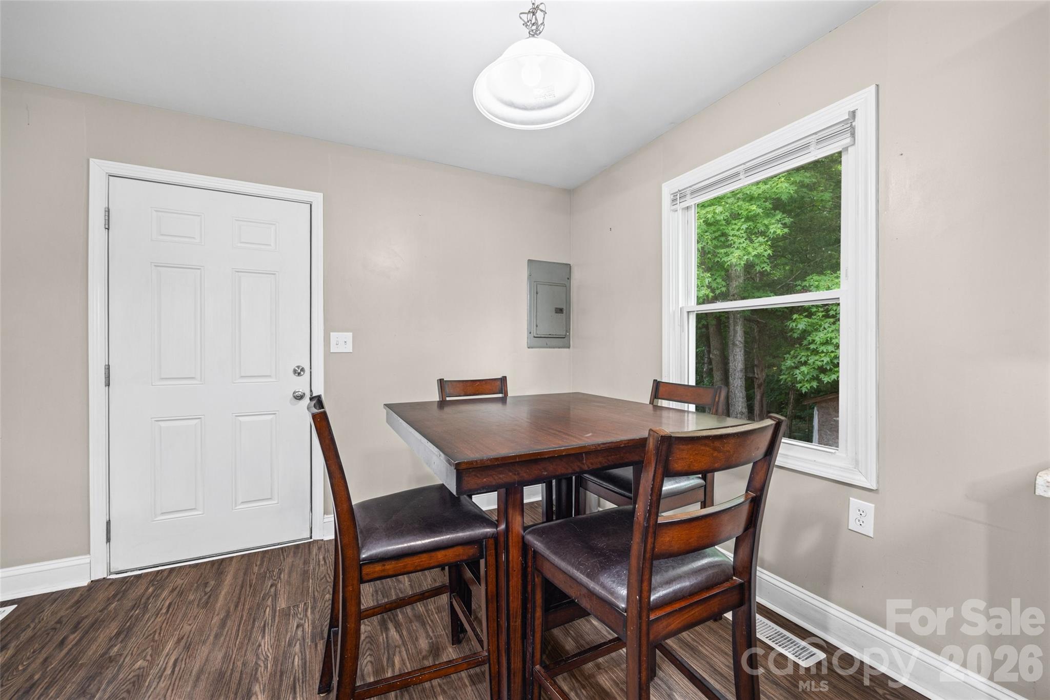 3753 Jenkins Road Blacksburg, SC 29702 - Photo 8 of 24 Gallery Image 8