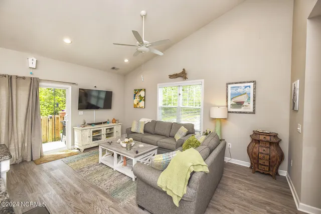 $1,750 | 163 Lincoln Pl Circle, Leland, NC 28451