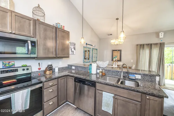 $1,700 | 163 Lincoln Pl Circle, Leland, NC 28451