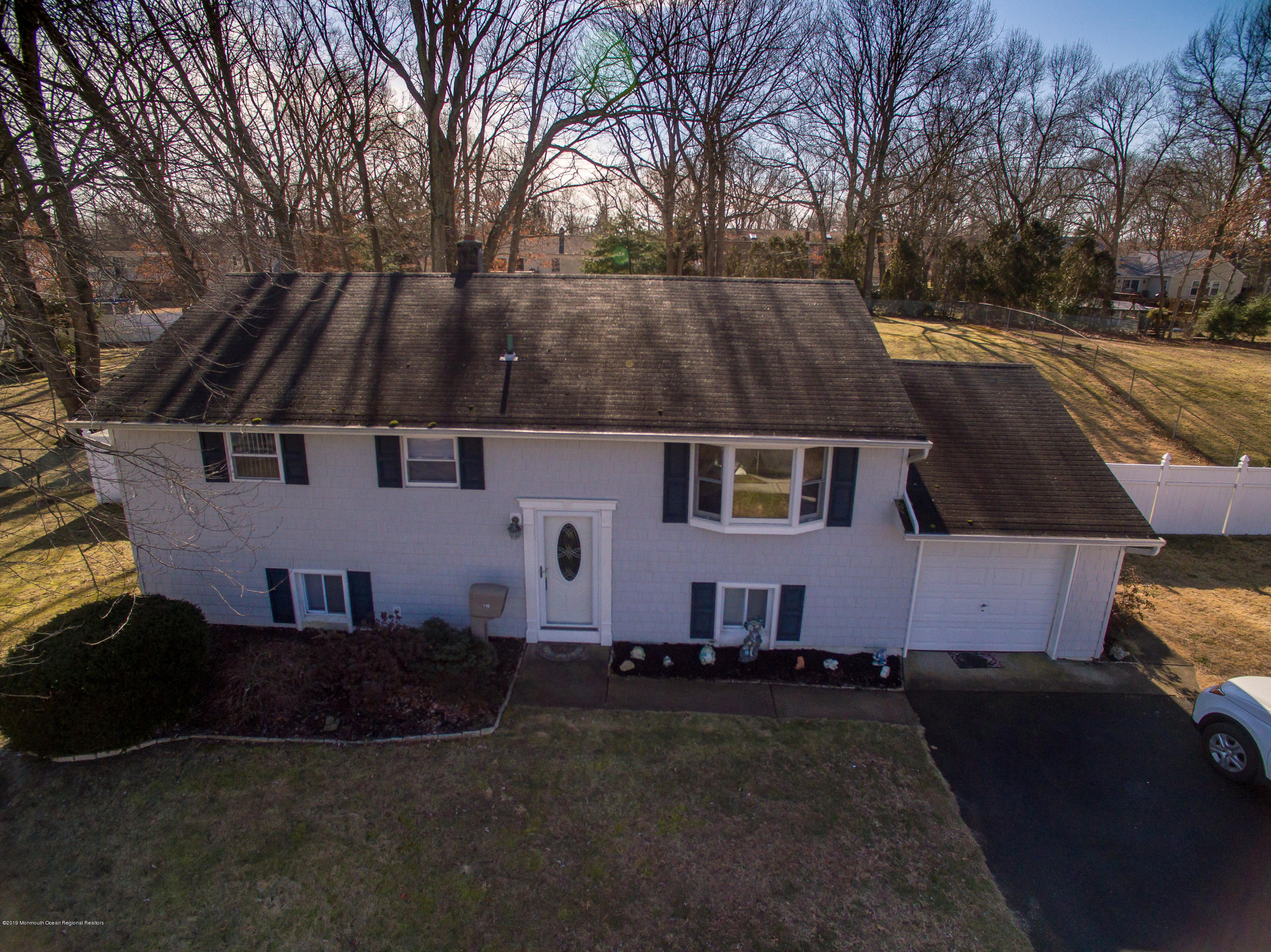110 Darien Road Howell, NJ 07731 - Photo 2 of 30 DJI_0006