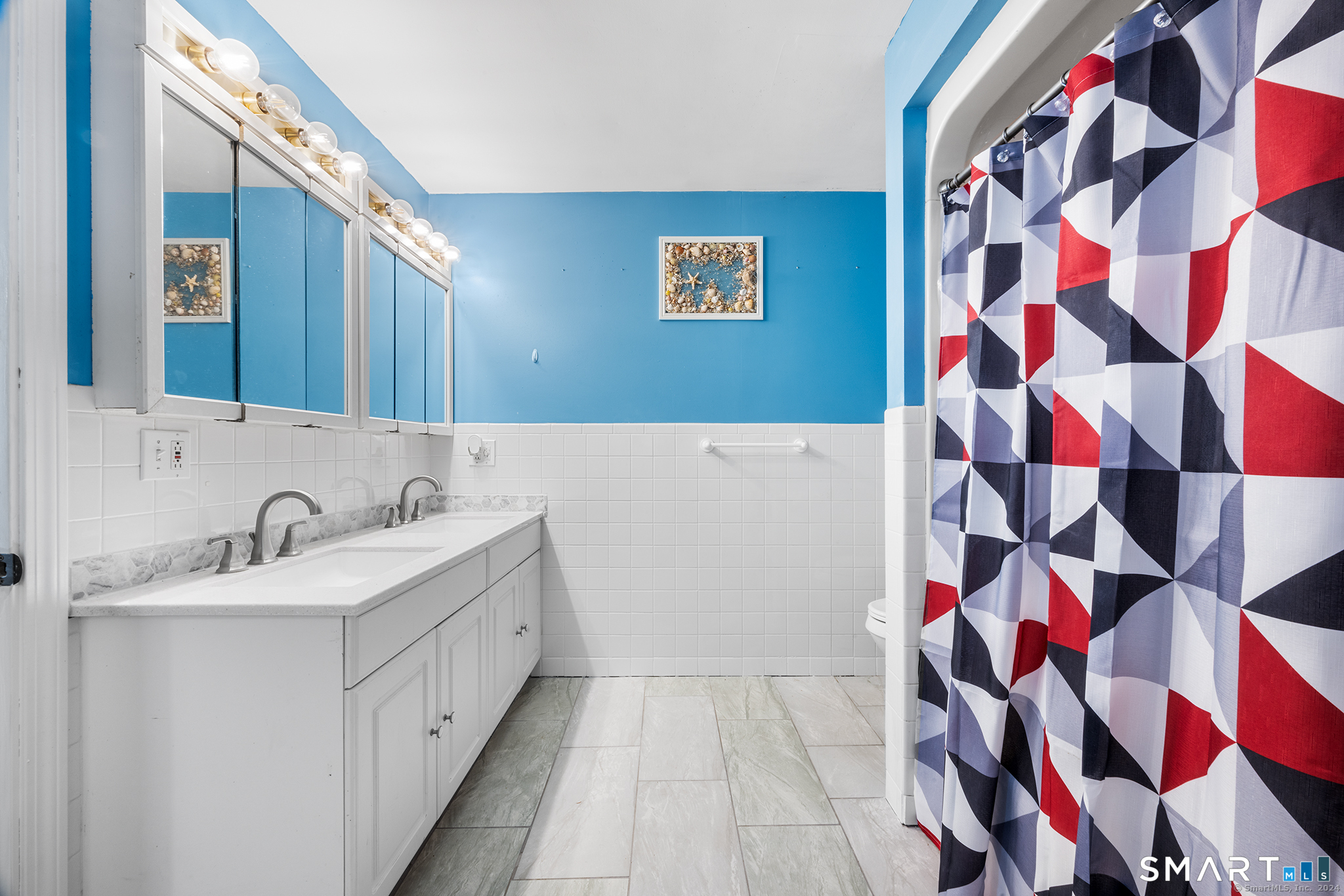 192 Leffingwell Road Montville, CT 06382 - Photo 15 of 19