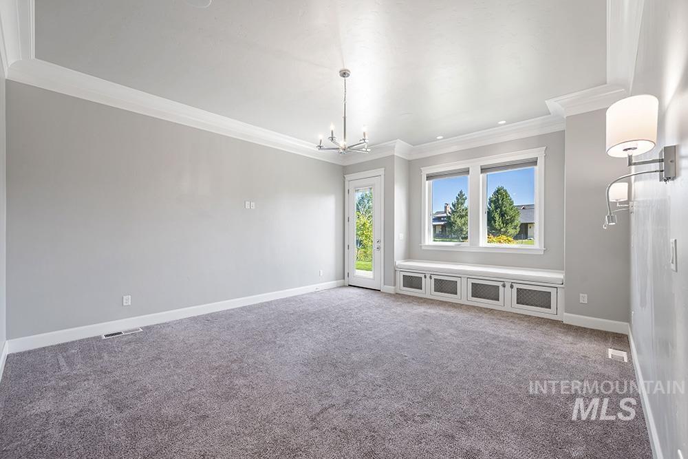 844 South Lake Pointe Way Eagle, ID 83616 - Photo 12 of 38