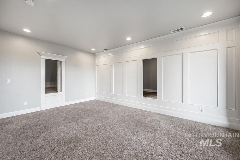 844 South Lake Pointe Way Eagle, ID 83616 - Photo 19 of 38