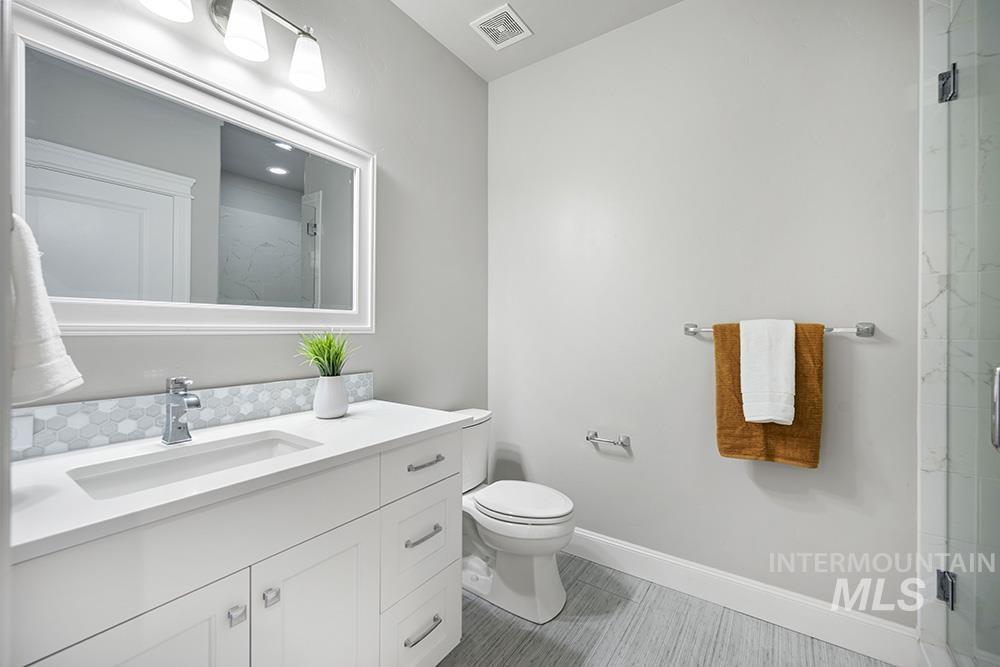 844 South Lake Pointe Way Eagle, ID 83616 - Photo 24 of 38