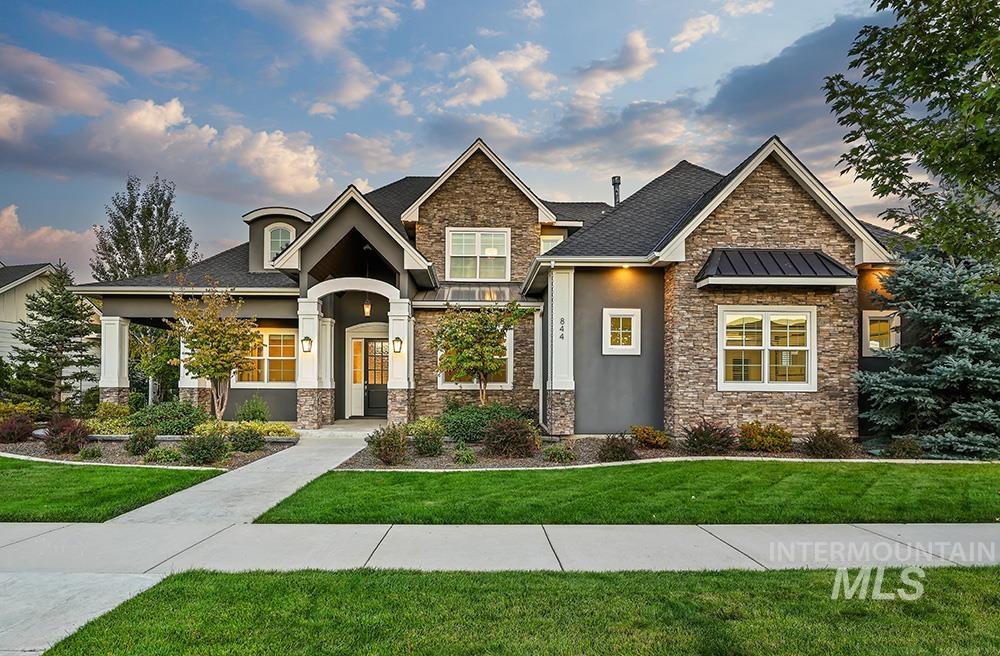 844 South Lake Pointe Way Eagle, ID 83616 - Photo 3 of 38