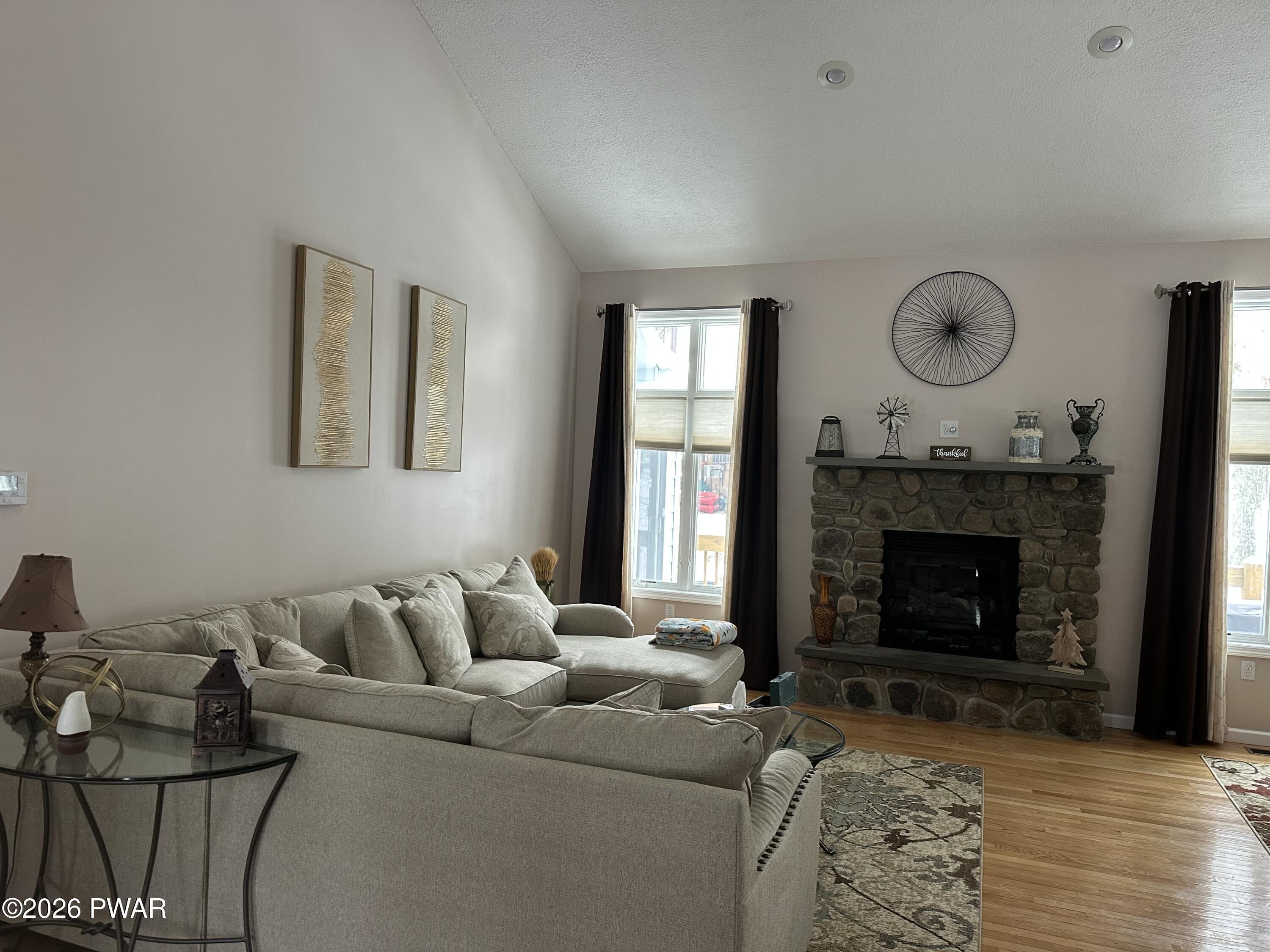 101 Pommel Drive Hawley, PA 18428 - Photo 7 of 59