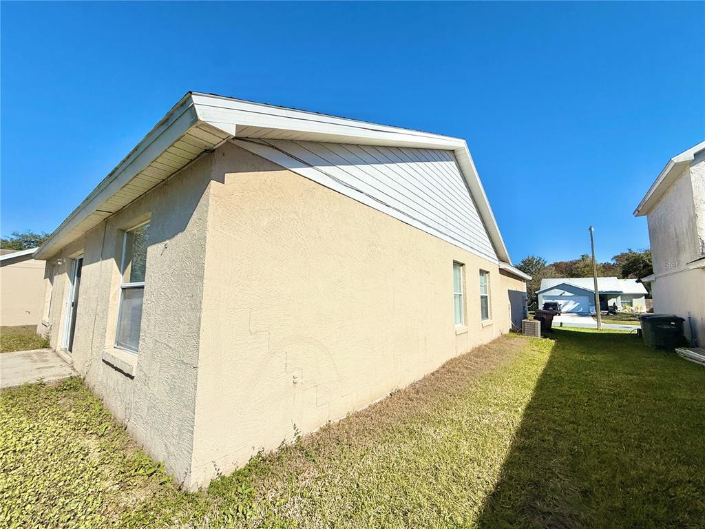 4695 Prairie Point Boulevard Kissimmee, FL 34746 - Photo 26 of 27