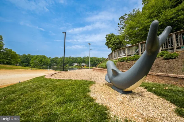 $689,990 | 15009 Woodglen Court, Dumfries, VA 22025