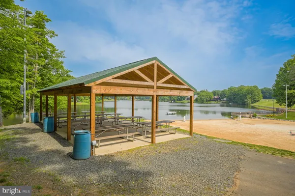 $689,990 | 15009 Woodglen Court, Dumfries, VA 22025