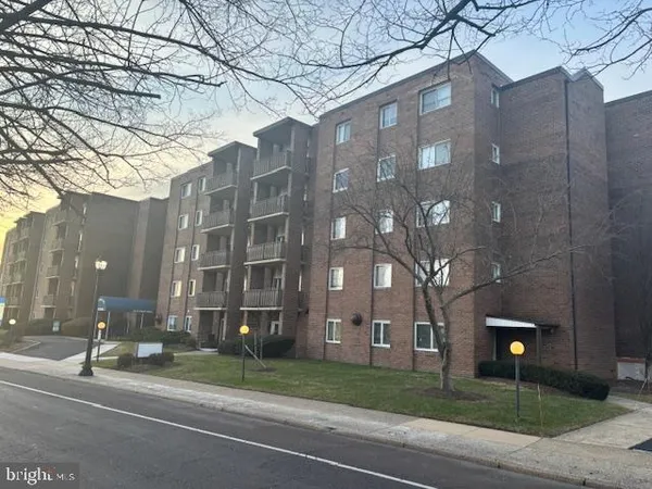 $34,000 | 1610 The Fairway, Unit 106W, Jenkintown, PA 19046