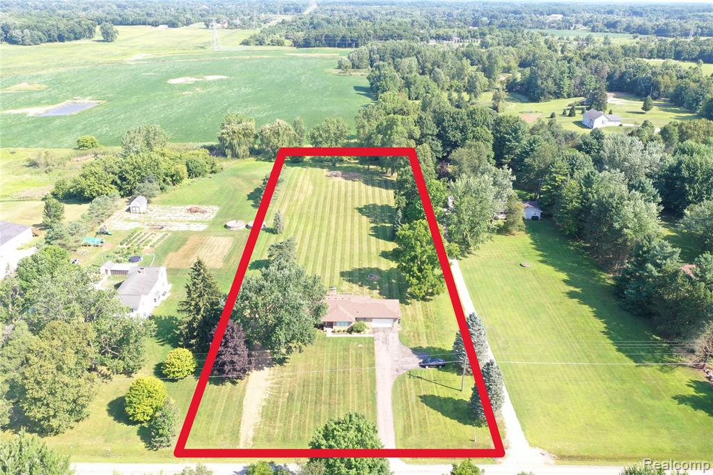 11447 Hegel Road Goodrich, MI 48438 - Photo 41 of 48