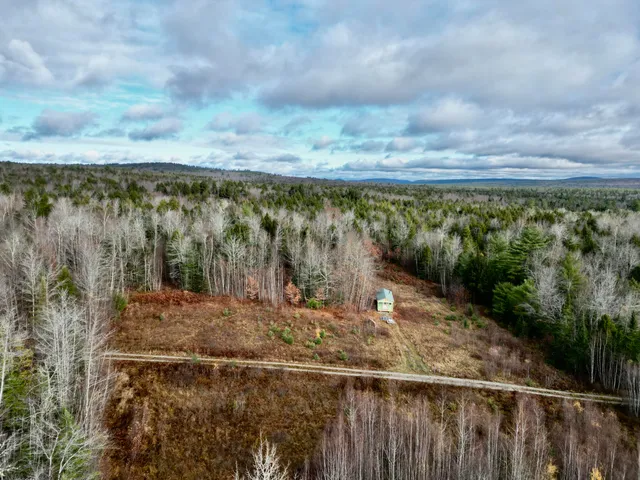 $79,900 | 194 Hurd Road, Burlington, ME 04417