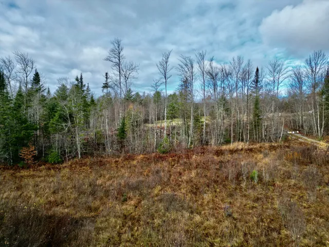 $79,900 | 194 Hurd Road, Burlington, ME 04417