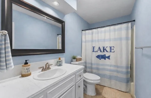 $2,650 | 228 April Waters Drive West, Conroe, TX 77356