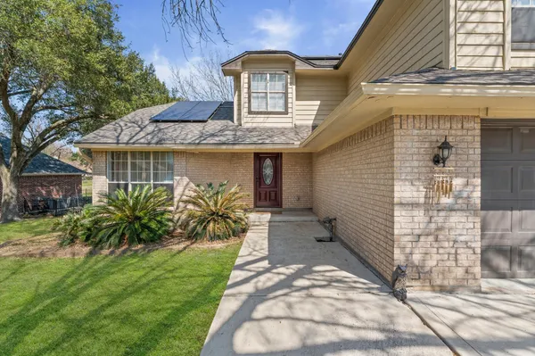 $2,650 | 228 April Waters Drive West, Conroe, TX 77356