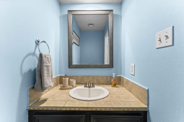 $2,650 | 228 April Waters Drive West, Conroe, TX 77356