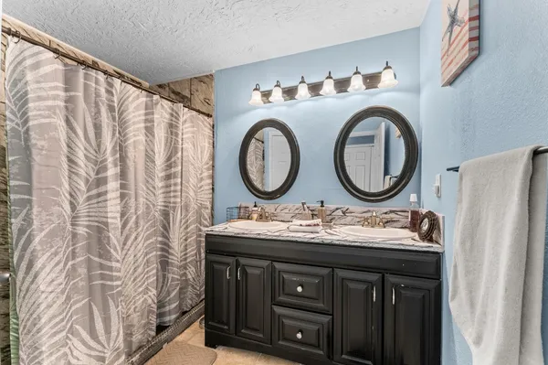 $2,650 | 228 April Waters Drive West, Conroe, TX 77356