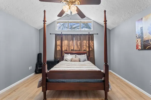 $2,650 | 228 April Waters Drive West, Conroe, TX 77356