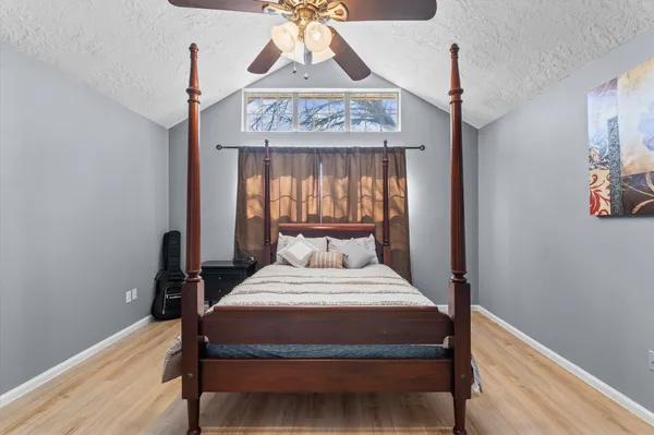 $2,650 | 228 April Waters Drive West, Conroe, TX 77356