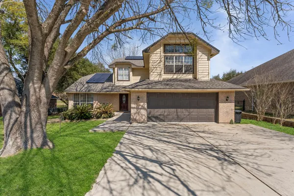 $2,650 | 228 April Waters Drive West, Conroe, TX 77356