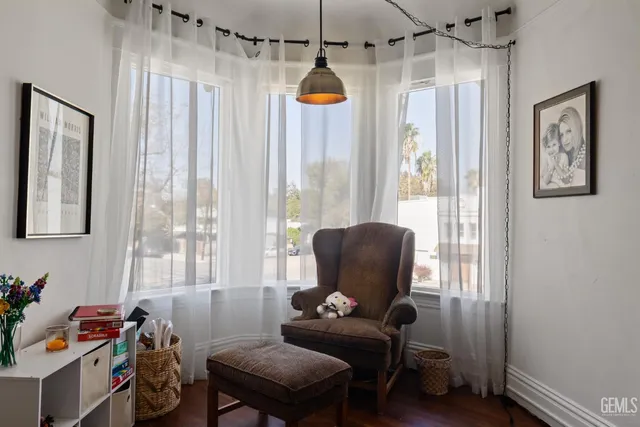 $785,000 | Undisclosed Address, Bakersfield, CA 93301