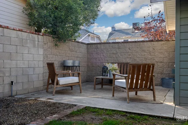 $785,000 | Undisclosed Address, Bakersfield, CA 93301