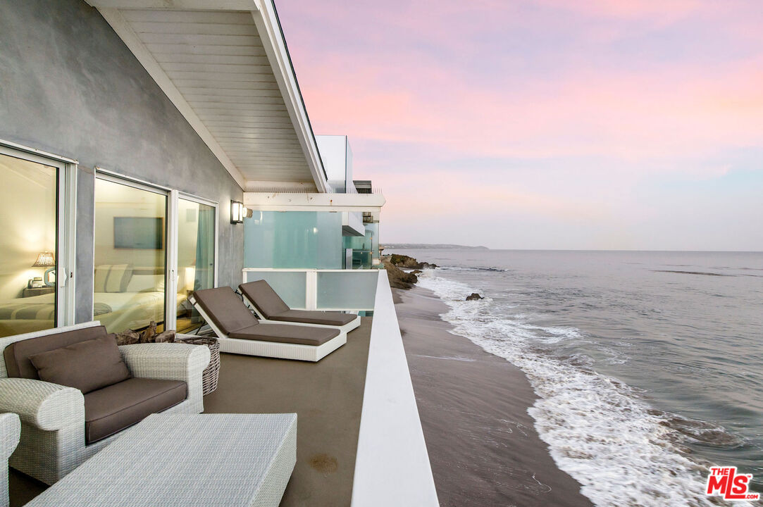 31640 Sea Level Drive Malibu, CA 90265 - Photo 18 of 41