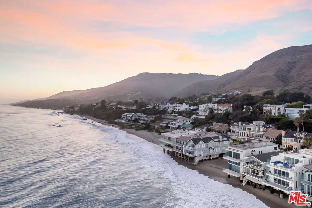31640 Sea Level Drive Malibu, CA 90265 - Photo 35 of 41 a view of a city