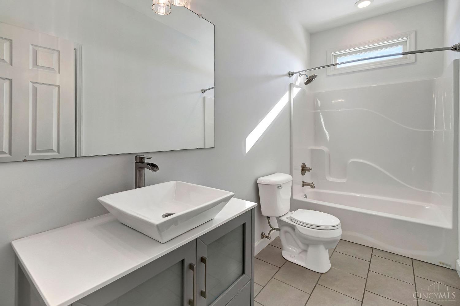 6835 Johnson Road Blanchester, OH 45107 - Photo 25 of 59 Gallery Image 25