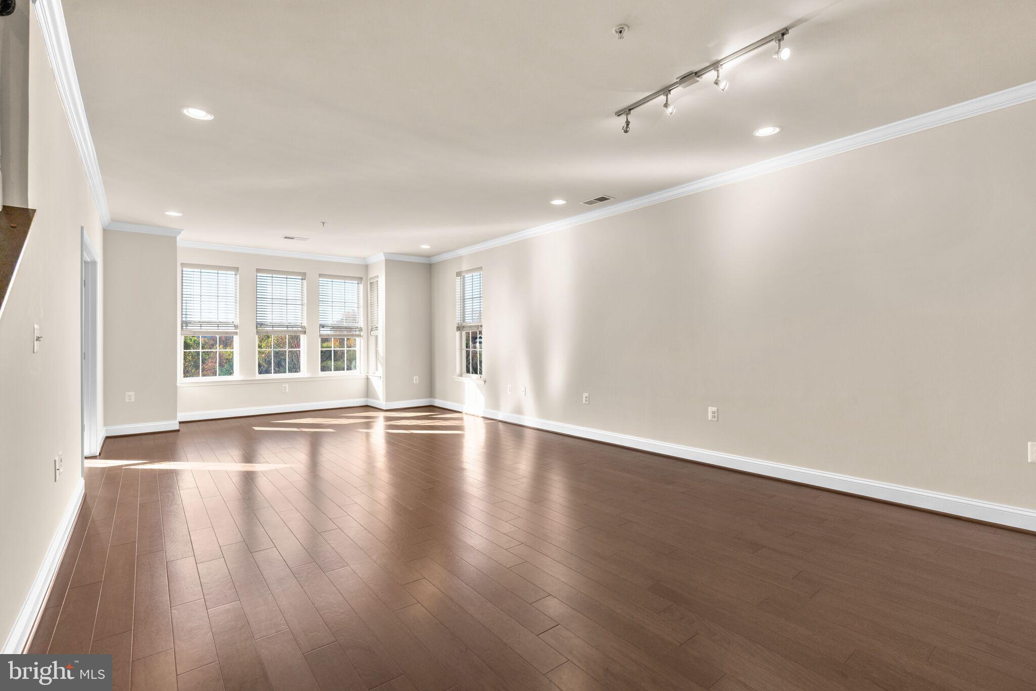11201 Chase Street, Unit 60 Fulton, MD 20759 - Photo 11 of 40 Living Room
