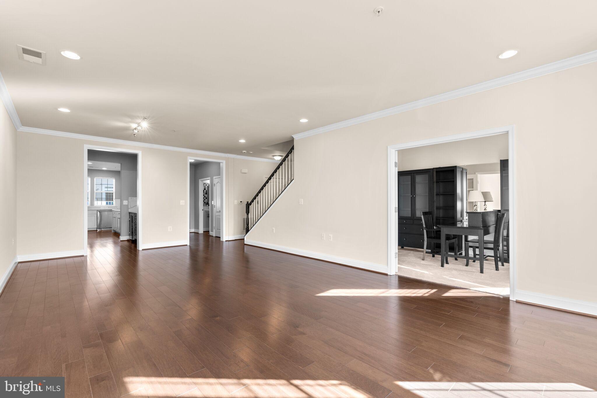 11201 Chase Street, Unit 60 Fulton, MD 20759 - Photo 14 of 40 Living Room