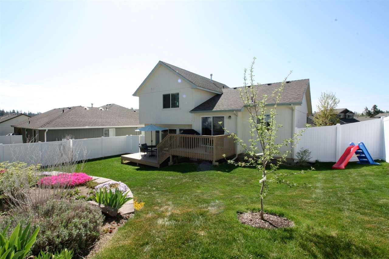 711 East Silver Pine Road Colbert, WA 99005 - Photo 2 of 20