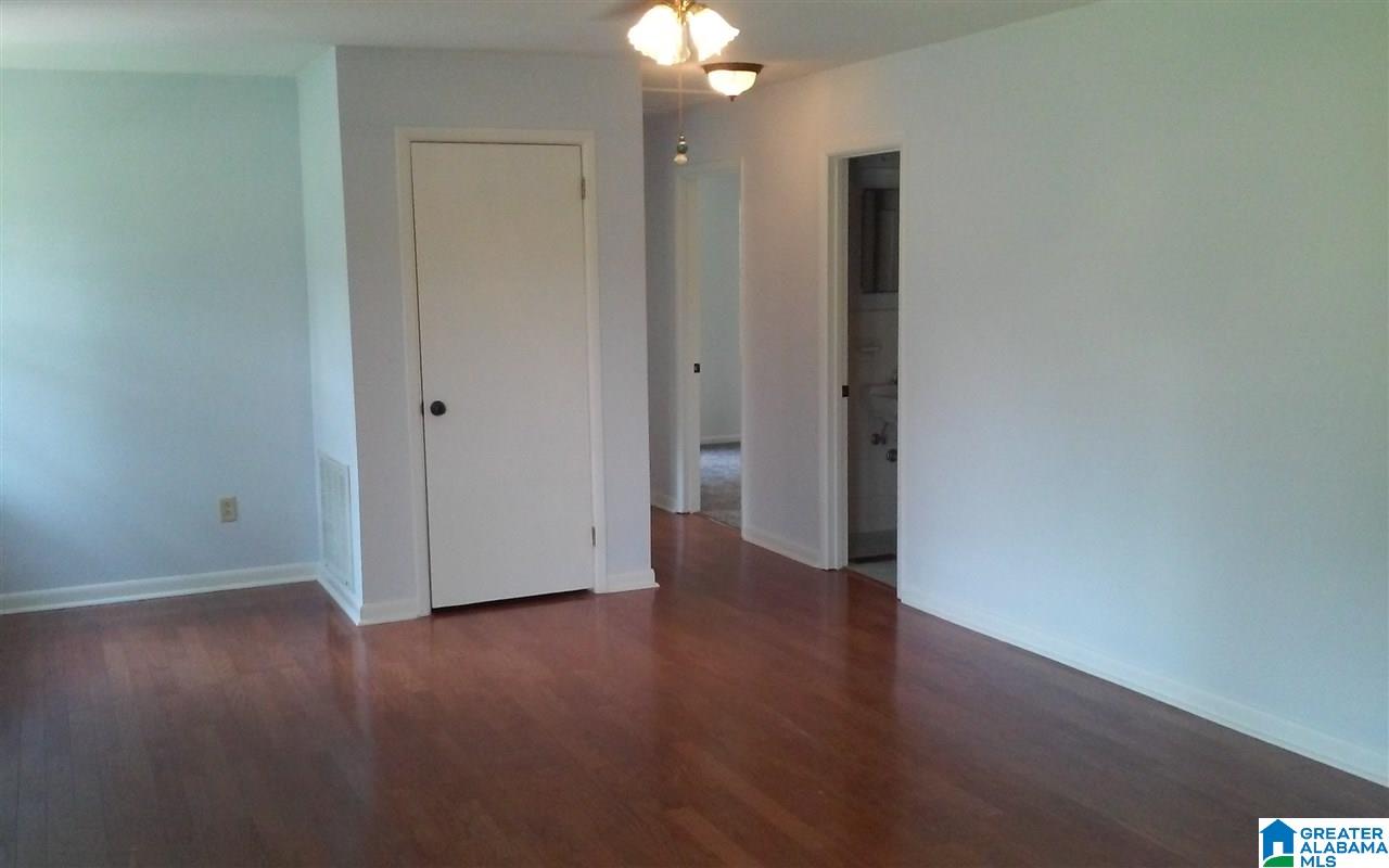 586 Dailey Circle Oneonta, AL 35121 - Photo 3 of 16