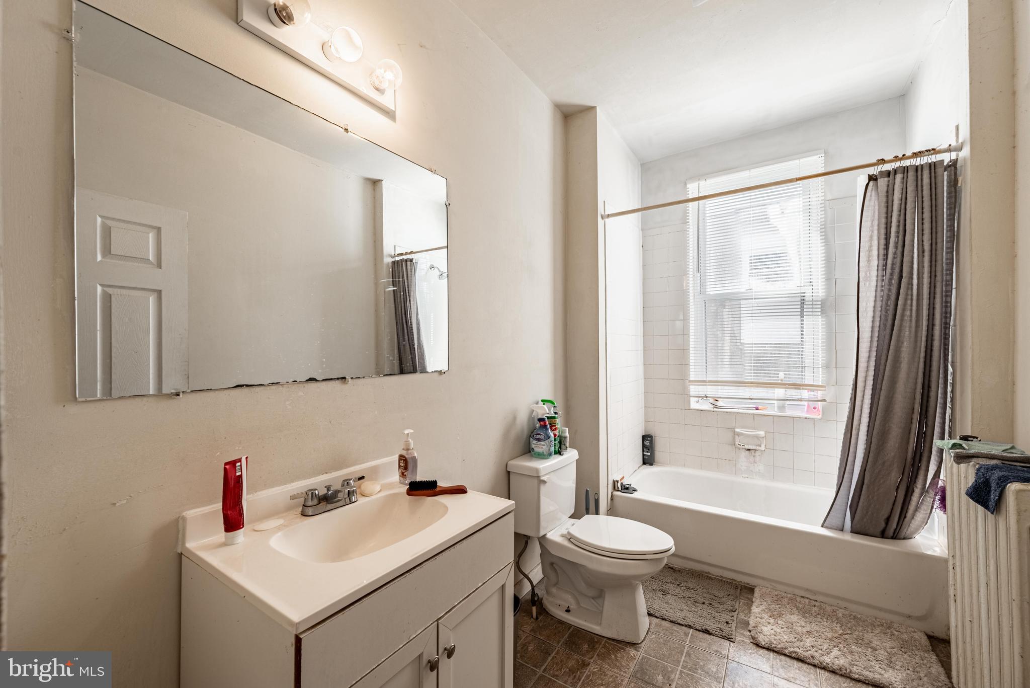 705 East 41st Street Baltimore, MD 21218 - Photo 11 of 15