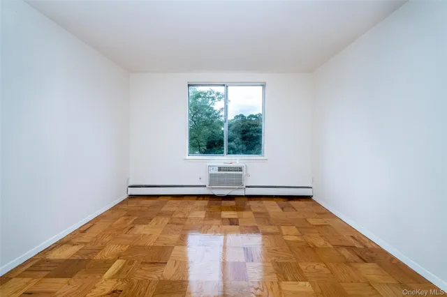 $2,700 | Undisclosed Address, White Plains, NY 10604