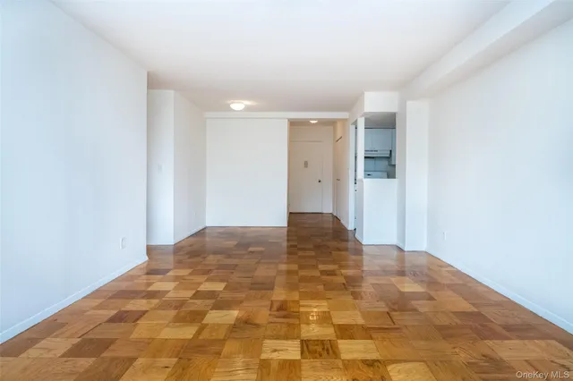 $2,700 | Undisclosed Address, White Plains, NY 10604