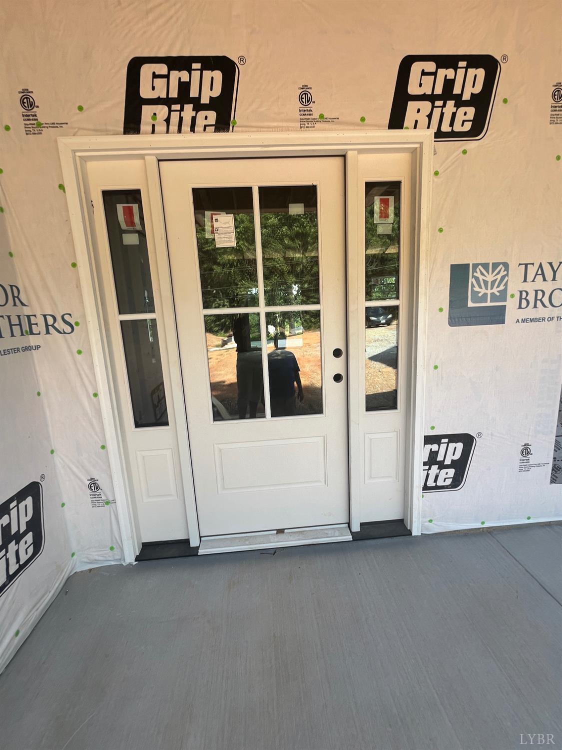 4 Five Forks Road Bedford, VA 24523 - Photo 3 of 13
